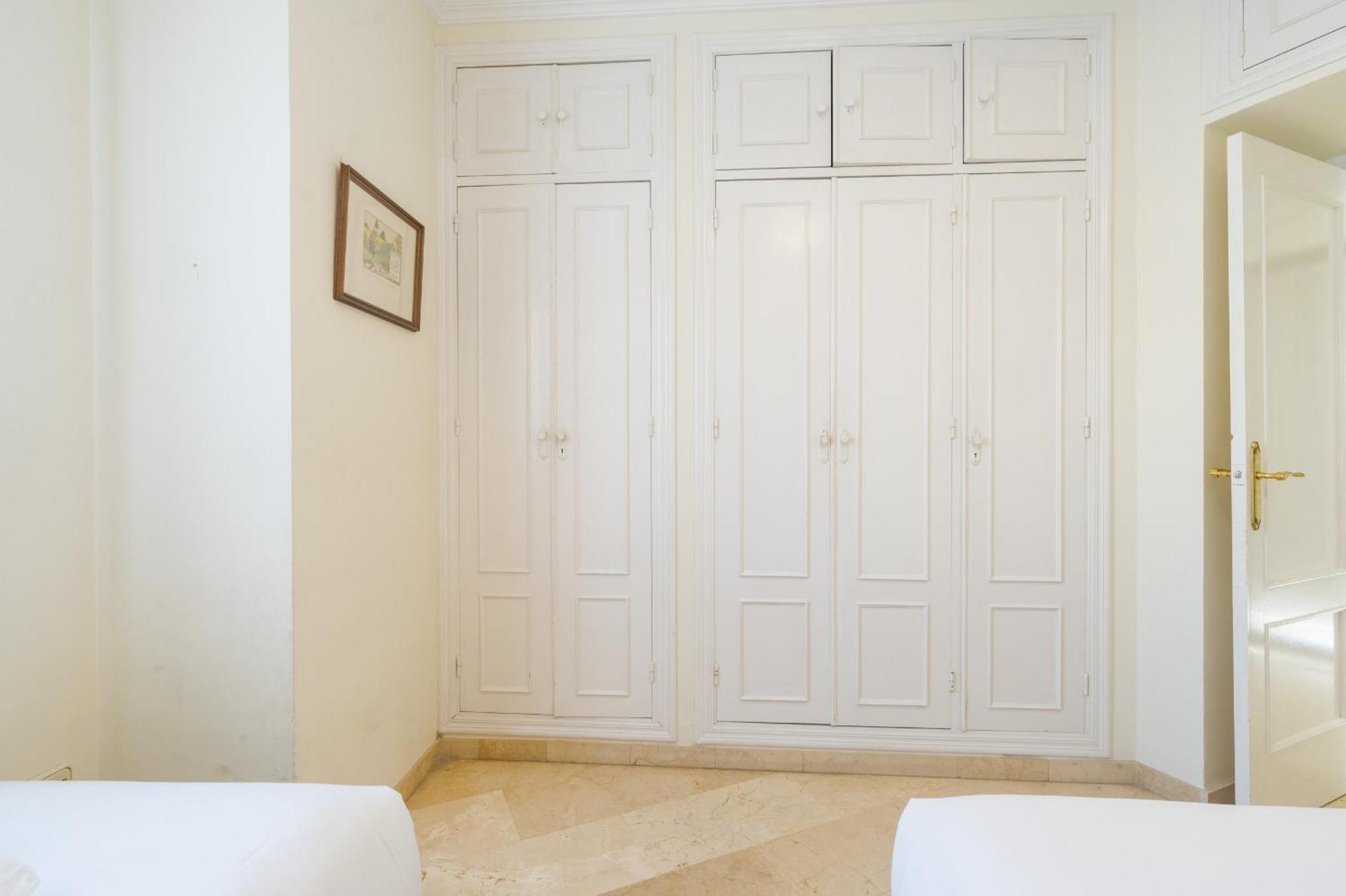 Wide With Terrace & Parking- 3Bd 2Bth- Alfalfa Seville Exterior photo