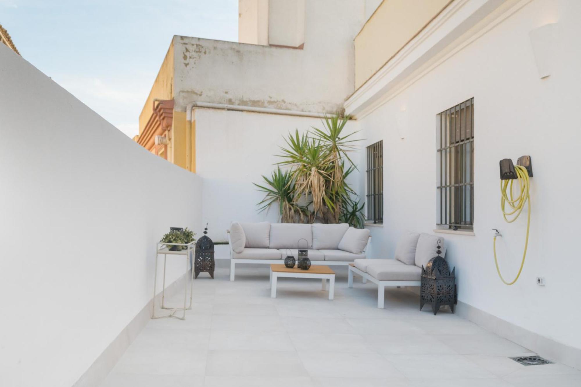 Wide With Terrace & Parking- 3Bd 2Bth- Alfalfa Seville Exterior photo